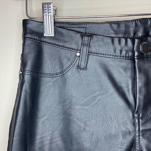 Blank NYC Black Faux Leather Low-Rise Skinny-Leg Pants Size 26 - Picture 3 of 8